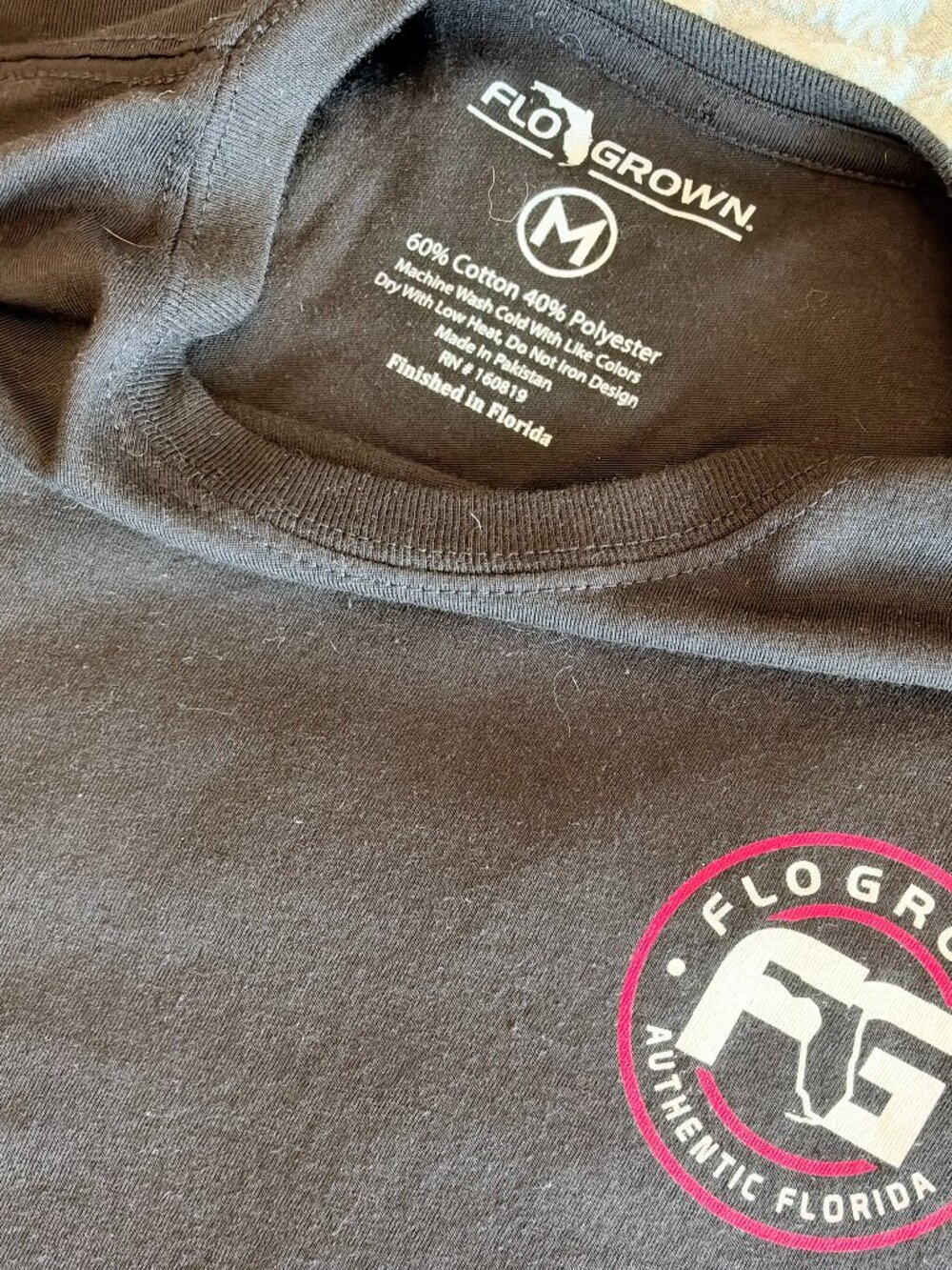 FloGrown Medium Black Tshirt